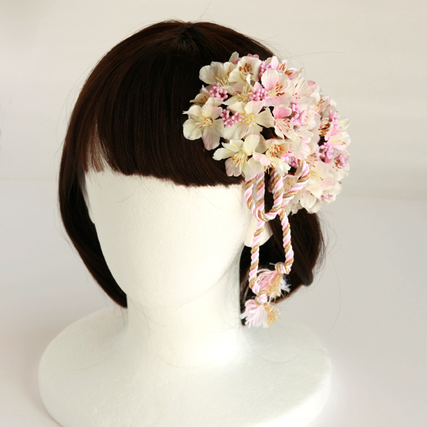 桜の和装髪飾り